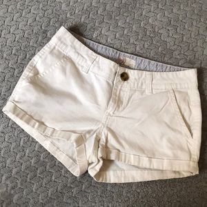 White cotton shorts